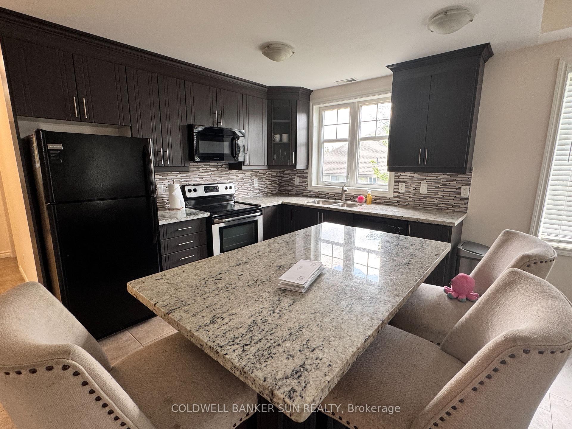 Photo 15 of Unit 211, 2 Colonial Drive, Guelph, Pineridge/Westminster Woods — HOMEH