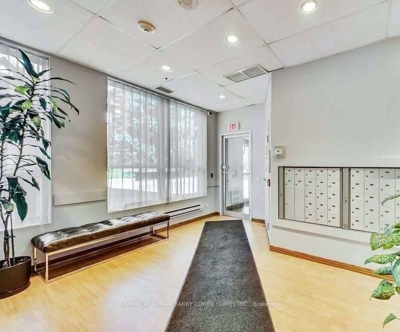 Photo 2 of Unit 204, 15 Maplewood Avenue, Toronto, Humewood-Cedarvale — HOMEH