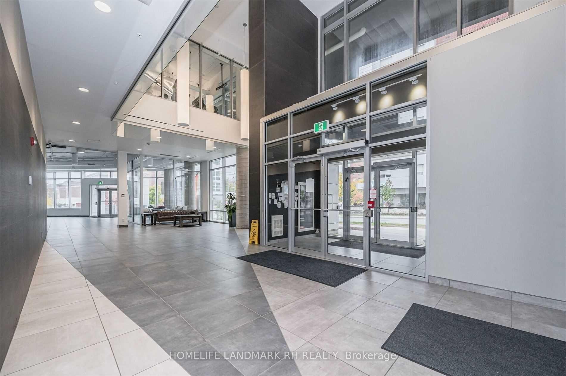 Photo 4 of Unit 1705, 158 King Street N, Waterloo, Beechwood/University — HOMEH
