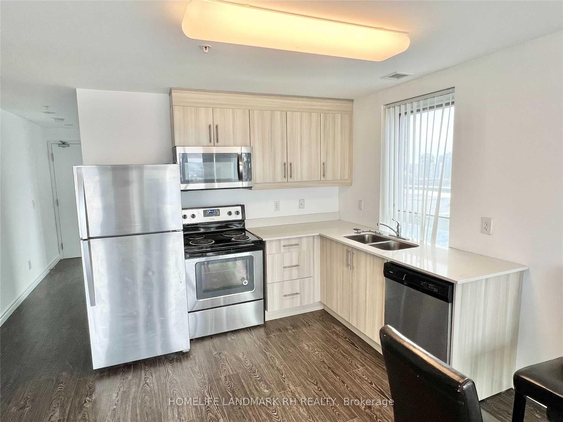 Photo 8 of Unit 1705, 158 King Street N, Waterloo, Beechwood/University — HOMEH