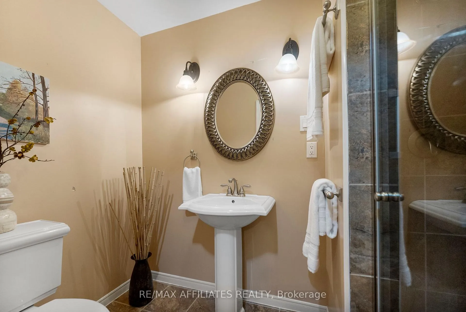 Photo 19 of 2415 County 21 Road, Edwardsburgh/Cardinal, Edwardsburgh/Cardinal Twp — HOMEH
