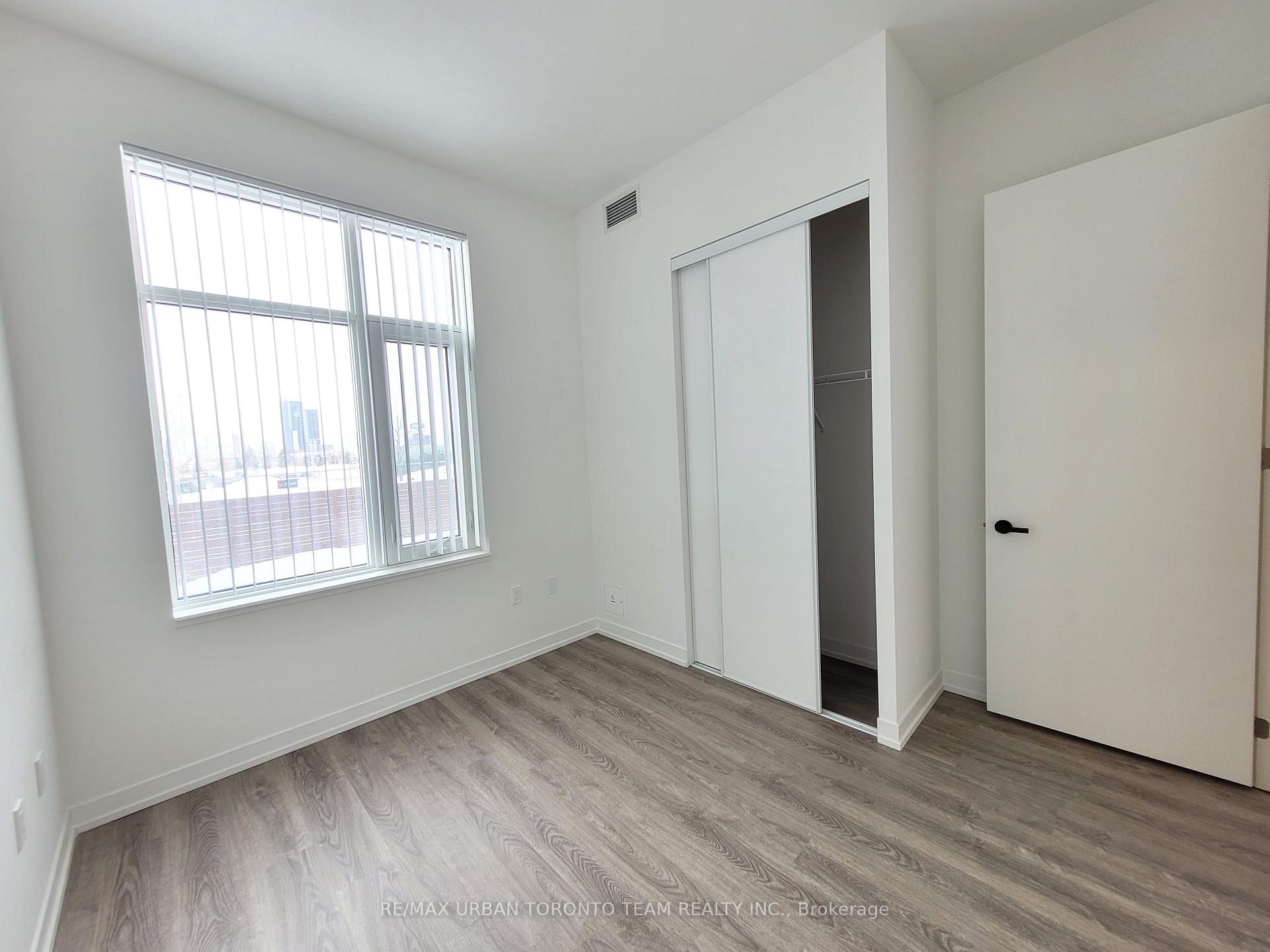 Photo 8 of Unit 109, 195 Commerce Street, Vaughan, Vaughan Corporate Centre — HOMEH