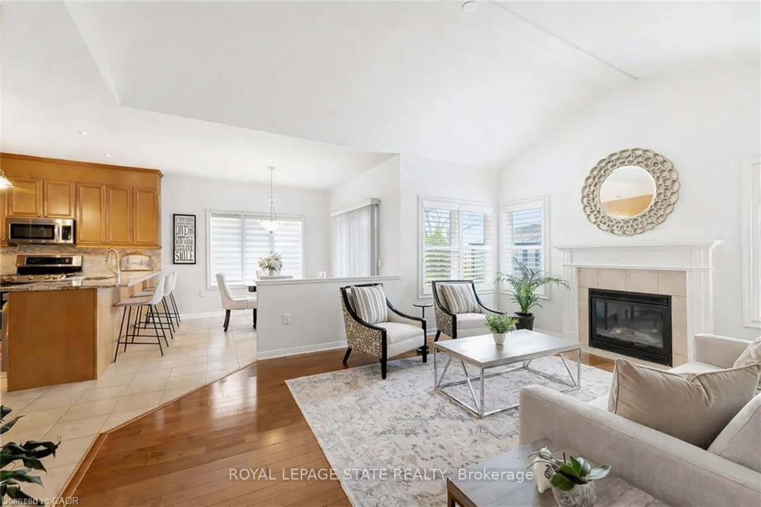 Photo 6 of 188 Blue Mountain Drive, Hamilton, Stoney Creek — HOMEH