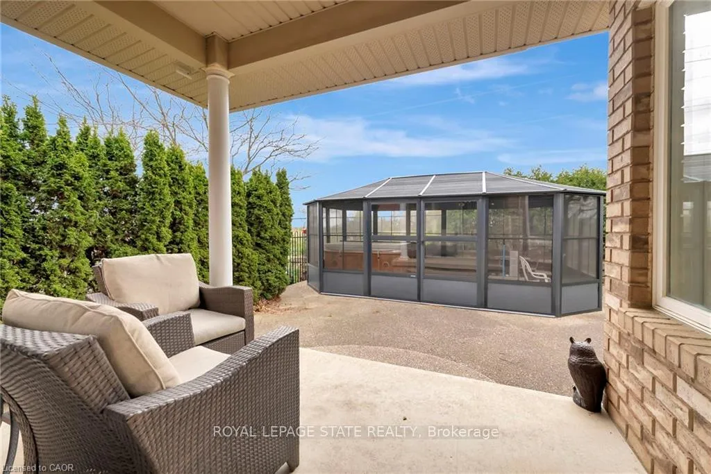 Photo 32 of 188 Blue Mountain Drive, Hamilton, Stoney Creek — HOMEH