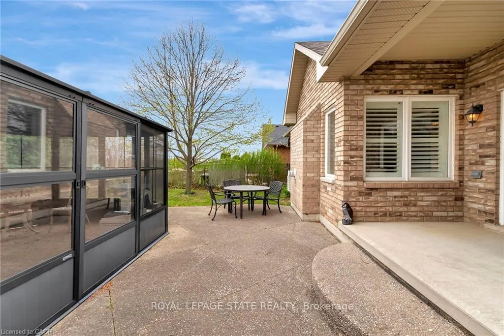 Photo 34 of 188 Blue Mountain Drive, Hamilton, Stoney Creek — HOMEH