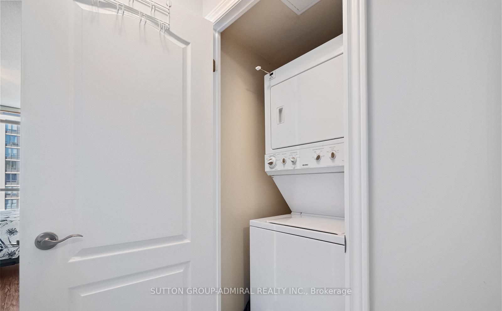 Photo 20 of Unit 1412, 50 Disera Drive, Vaughan, Beverley Glen — HOMEH