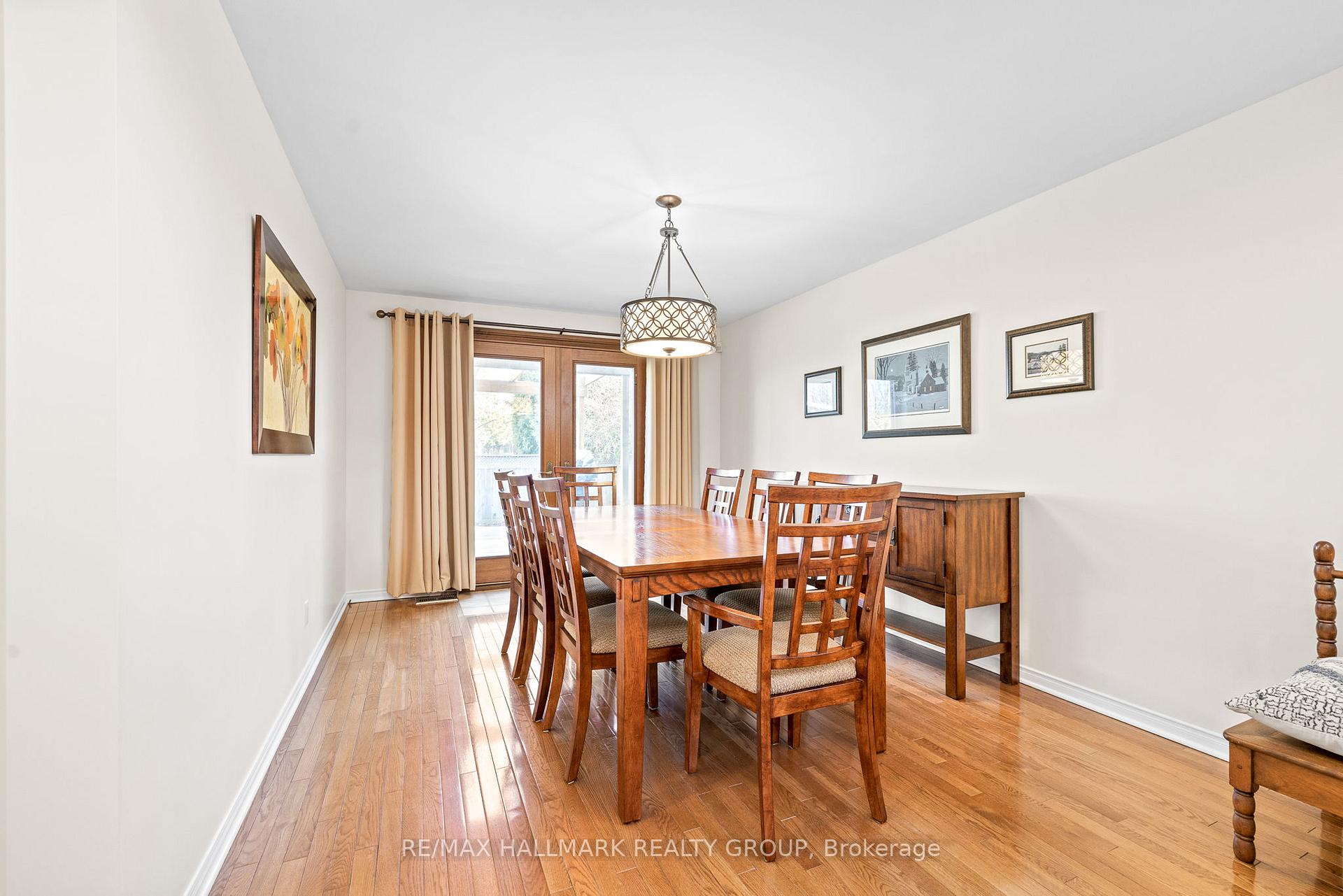 Photo 8 of 44 Seymour Avenue, Ottawa, Borden Farm/Stewart Farm/Carleton Heights/Parkwood Hills — HOMEH