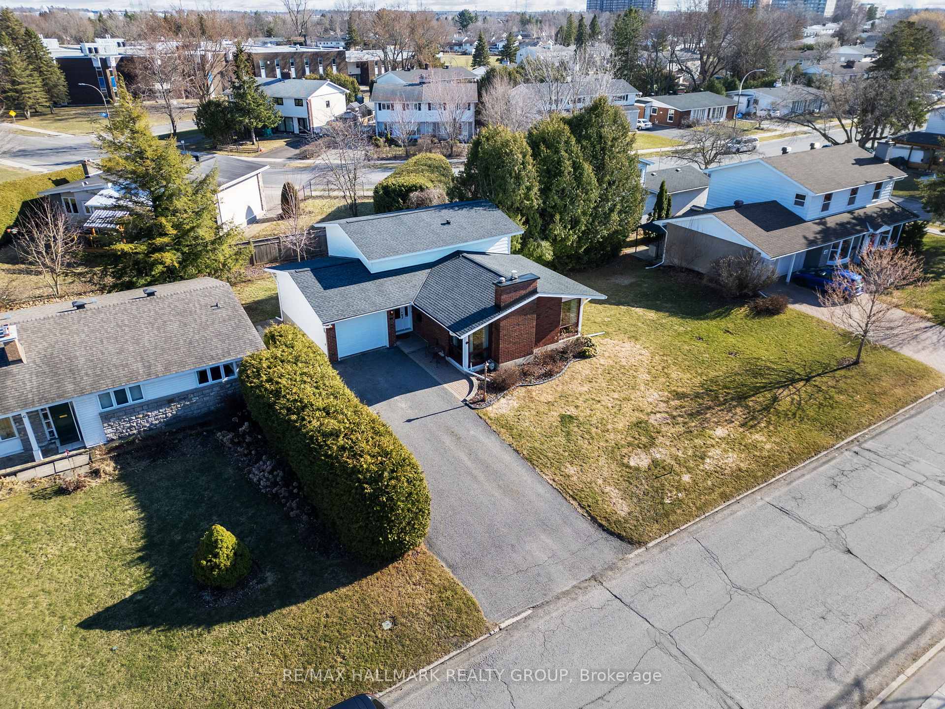 Photo 26 of 44 Seymour Avenue, Ottawa, Borden Farm/Stewart Farm/Carleton Heights/Parkwood Hills — HOMEH