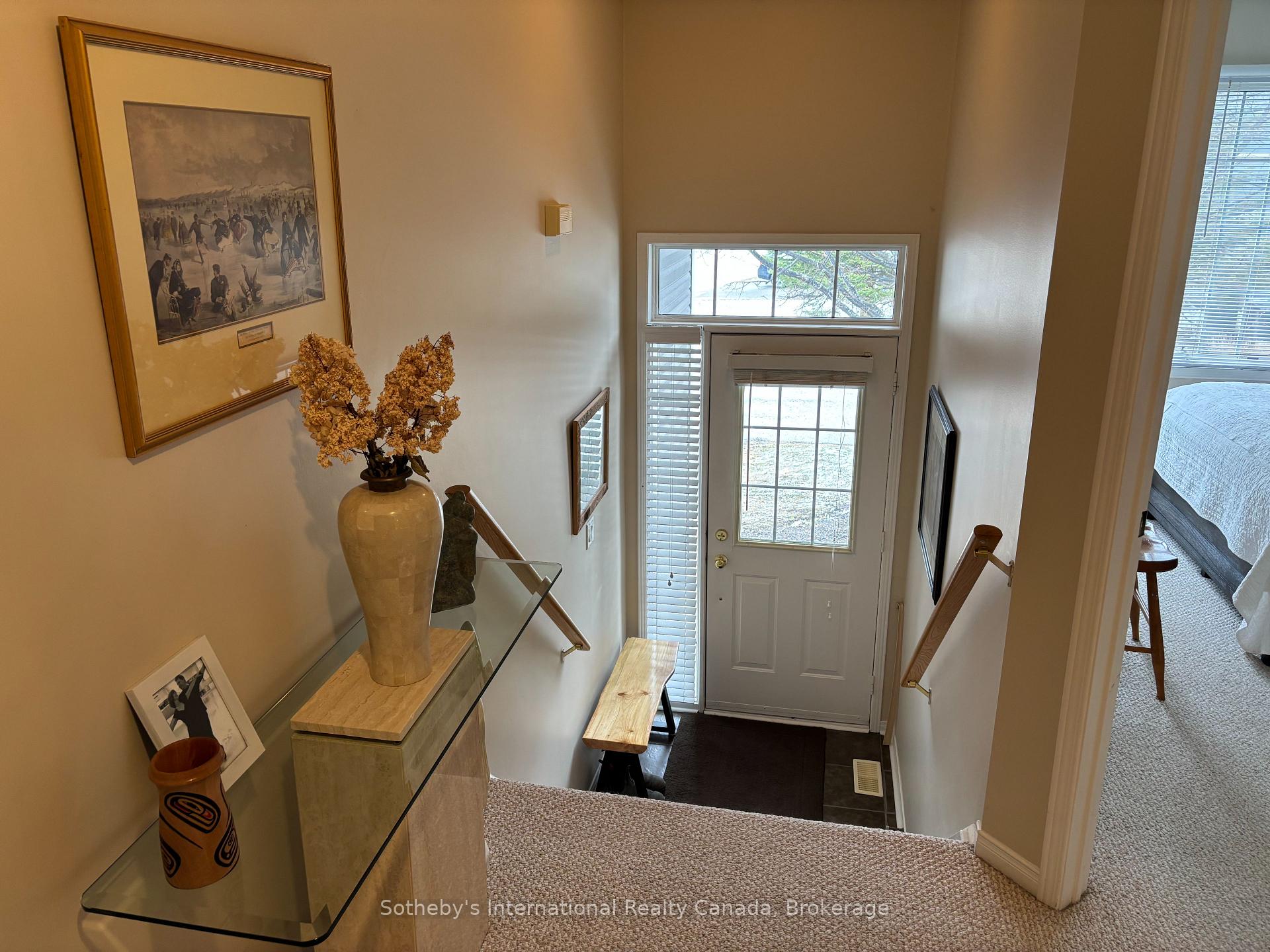 Photo 22 of 64 Green Briar Drive, Collingwood — HOMEH
