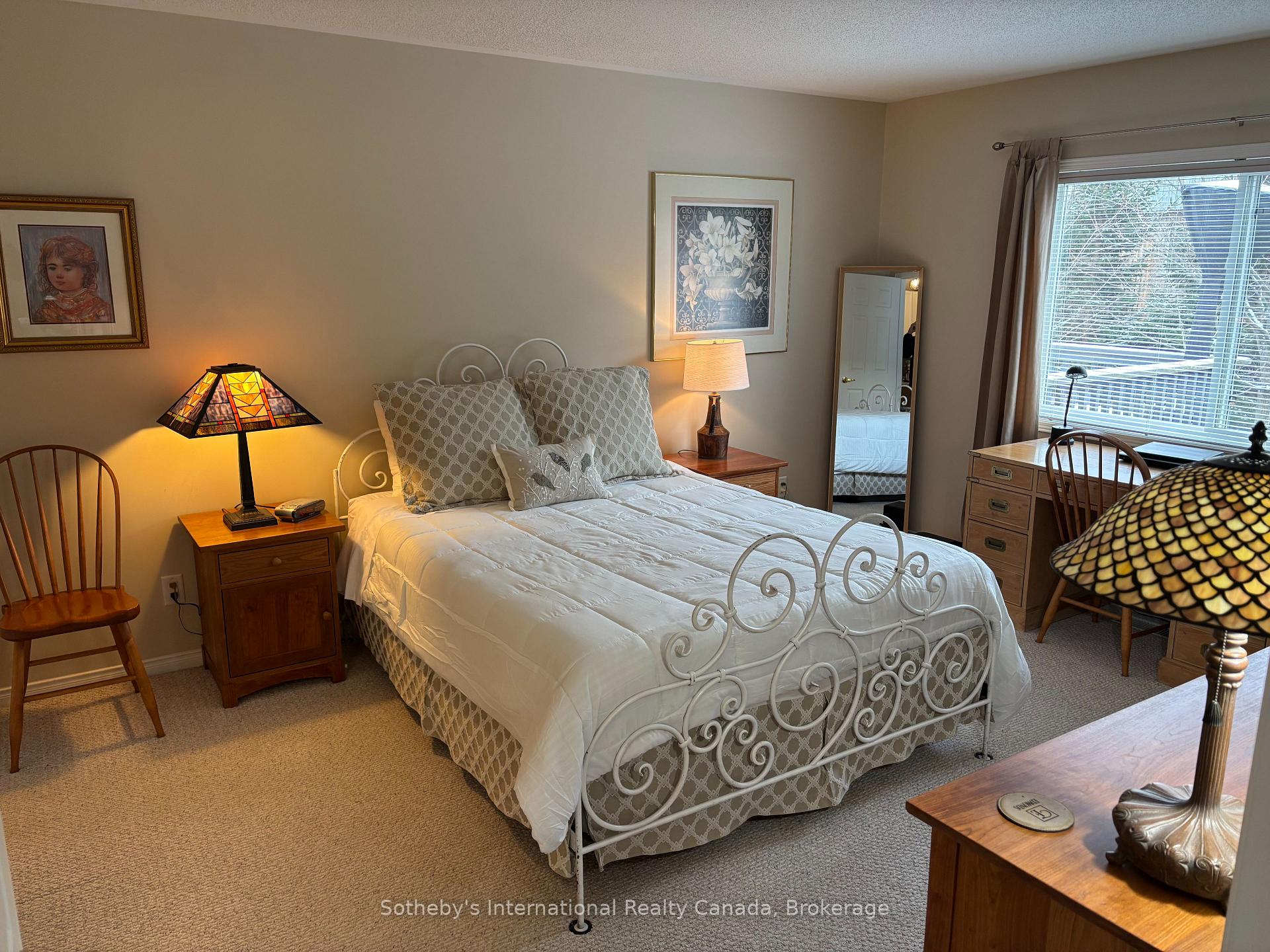 Photo 29 of 64 Green Briar Drive, Collingwood — HOMEH