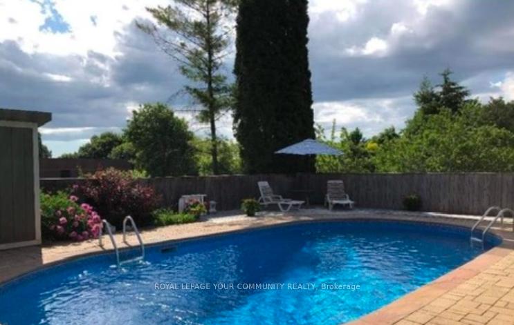 Photo 2 of 93 Hill Drive, Aurora, Aurora Heights — HOMEH