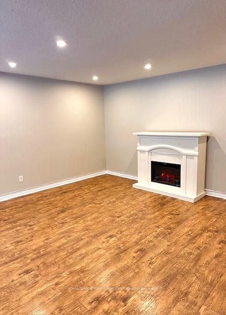 Photo 6 of 93 Hill Drive, Aurora, Aurora Heights — HOMEH