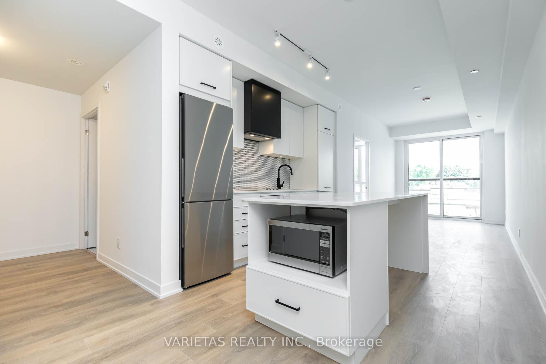 Photo 2 of Unit 301, 899 Queen Street E, Toronto, South Riverdale — HOMEH