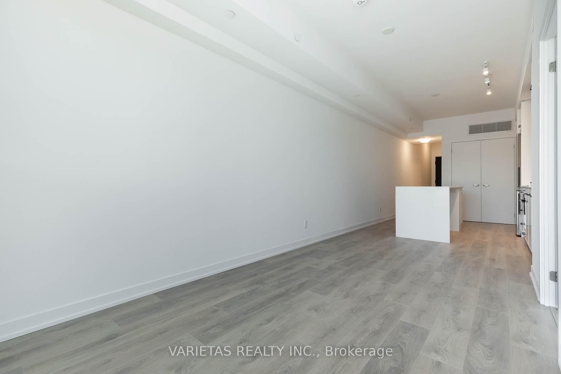 Photo 6 of Unit 301, 899 Queen Street E, Toronto, South Riverdale — HOMEH