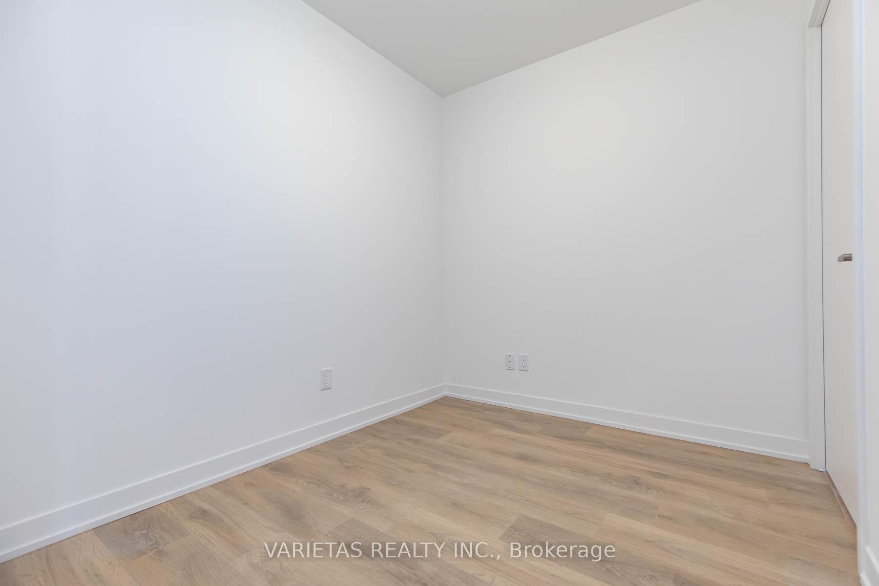 Photo 11 of Unit 301, 899 Queen Street E, Toronto, South Riverdale — HOMEH