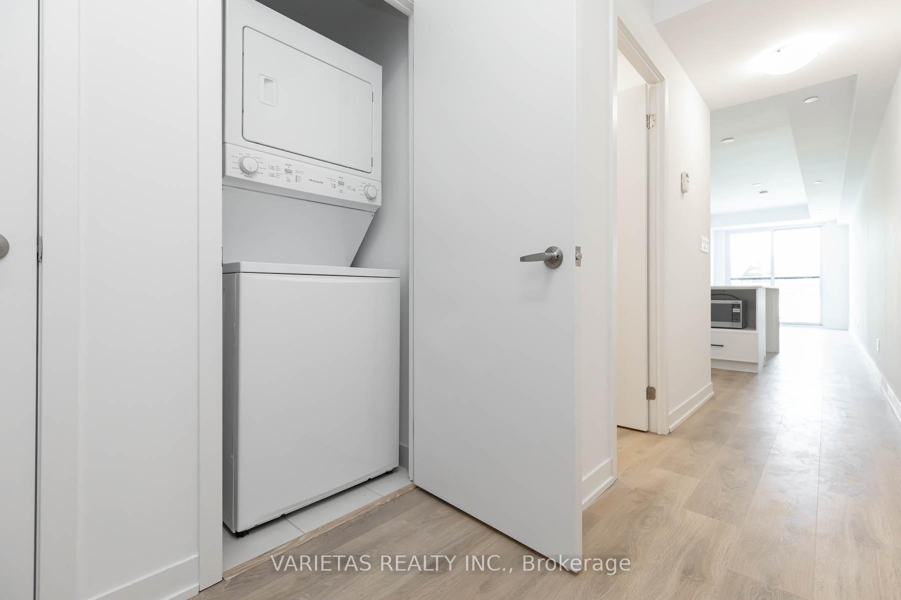 Photo 14 of Unit 301, 899 Queen Street E, Toronto, South Riverdale — HOMEH