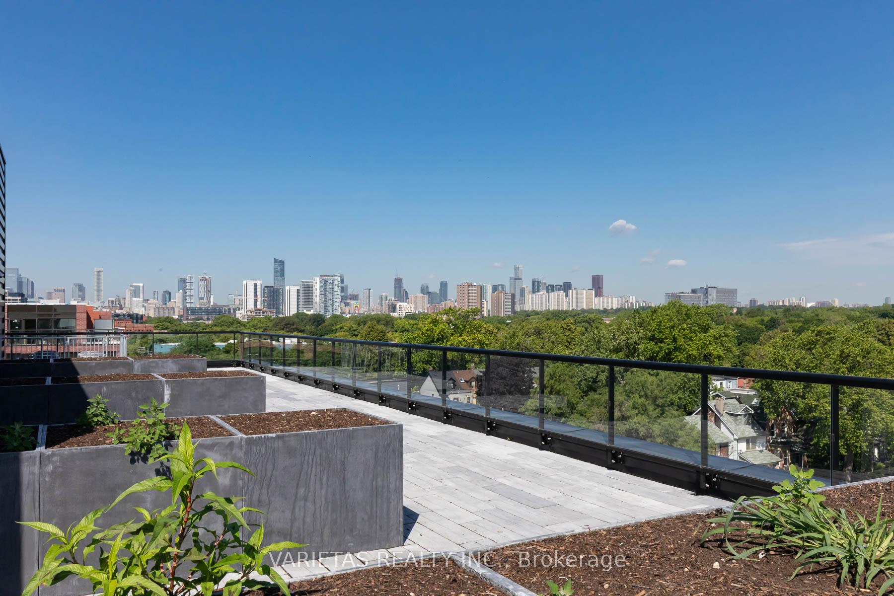 Photo 16 of Unit 301, 899 Queen Street E, Toronto, South Riverdale — HOMEH