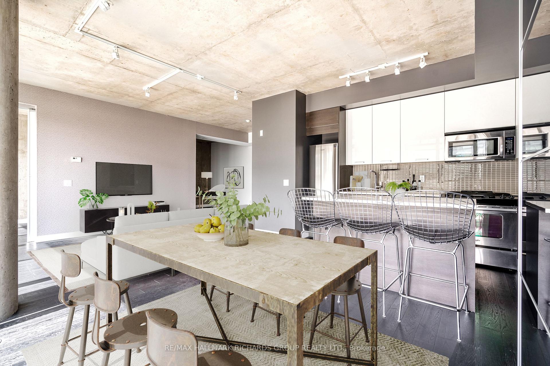 Photo 2 of Unit 704, 90 Broadview Avenue, Toronto, South Riverdale — HOMEH