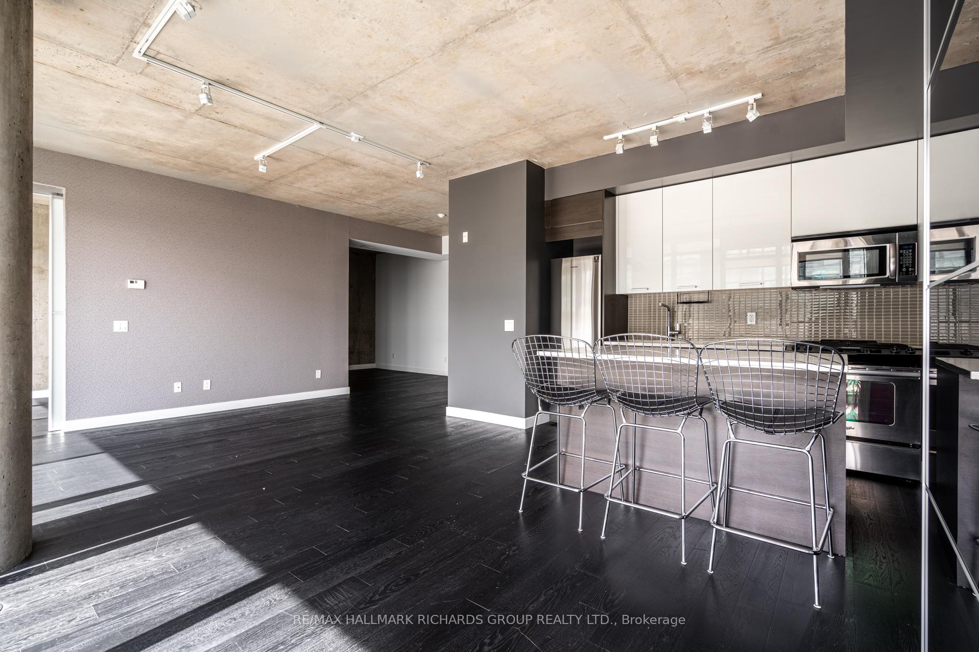 Photo 3 of Unit 704, 90 Broadview Avenue, Toronto, South Riverdale — HOMEH