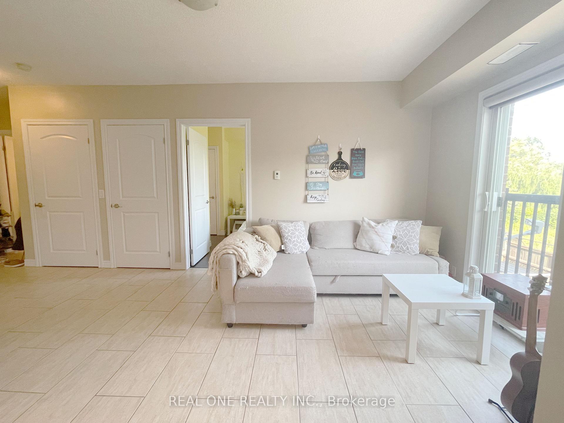 Photo 6 of Unit 207, 886 Golf Links Road, Hamilton, Meadowlands — HOMEH