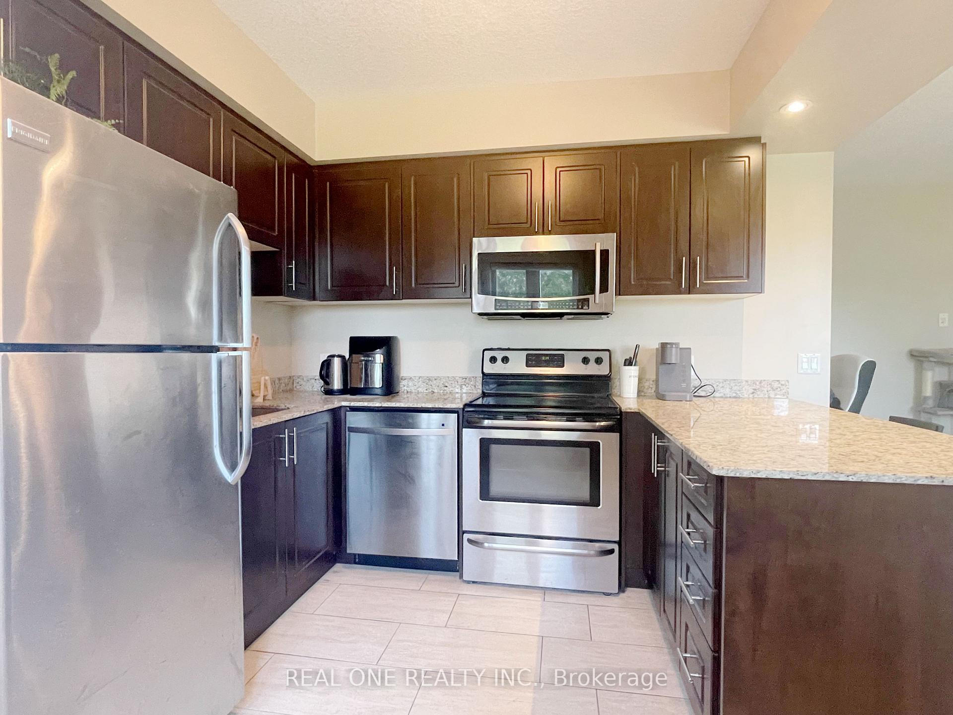 Photo 10 of Unit 207, 886 Golf Links Road, Hamilton, Meadowlands — HOMEH