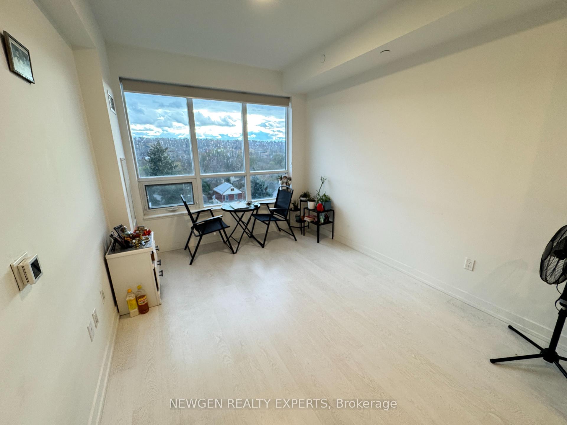 Photo 5 of Unit 604, 415 Main Street W, Hamilton, Kirkendall — HOMEH
