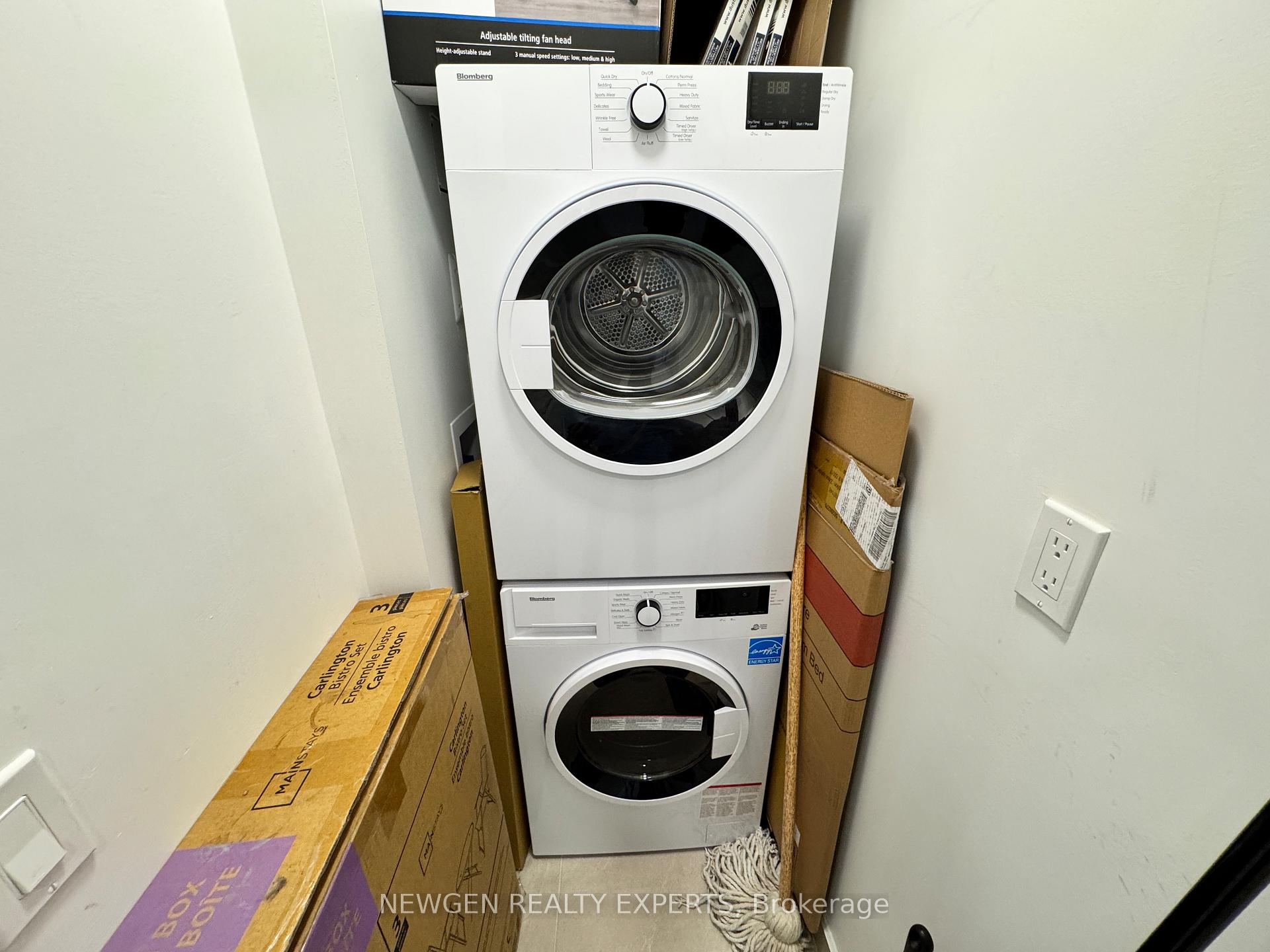 Photo 9 of Unit 604, 415 Main Street W, Hamilton, Kirkendall — HOMEH