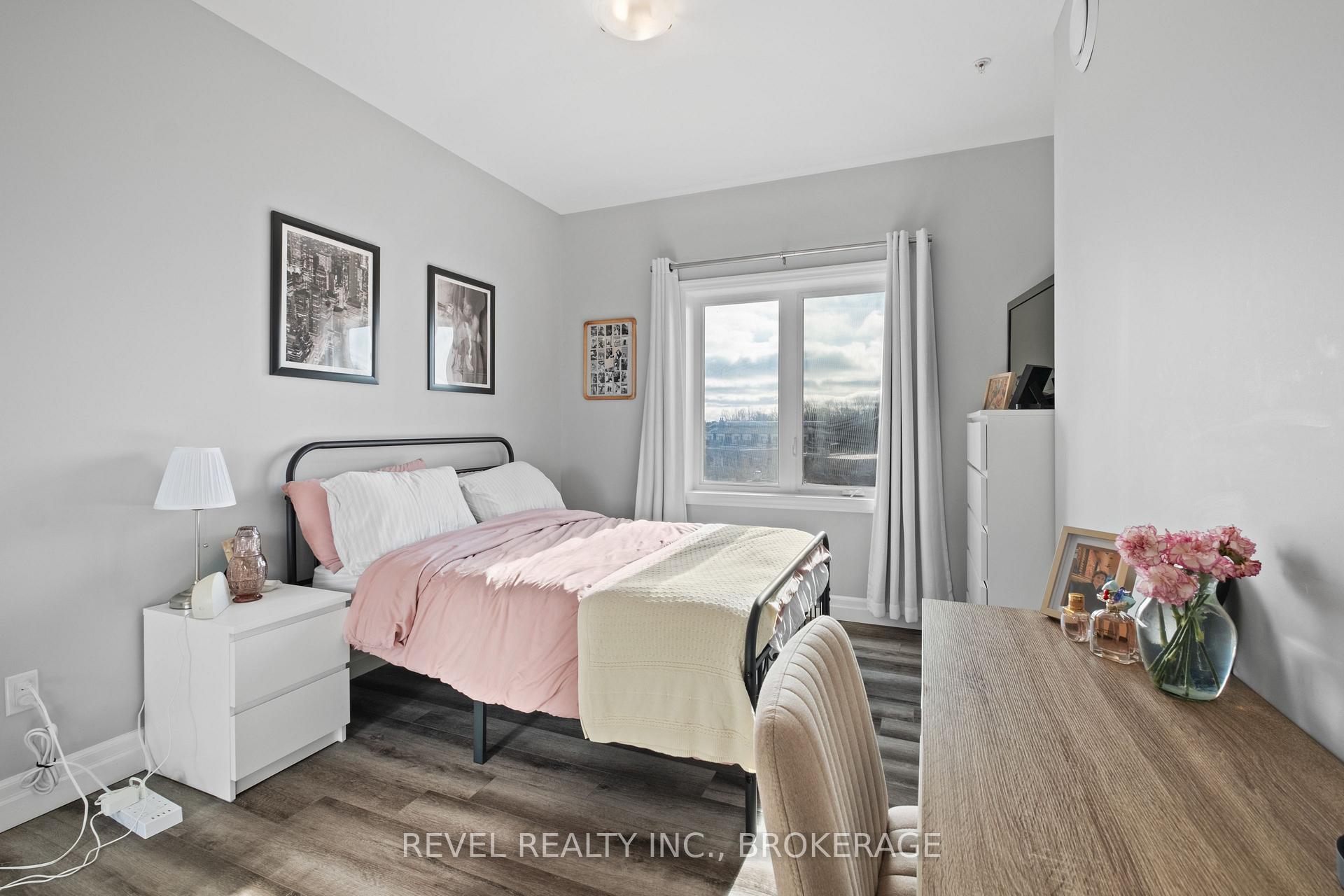 Photo 7 of Unit 404, 501 Frontenac Street, Kingston, East of Sir John A. Blvd — HOMEH