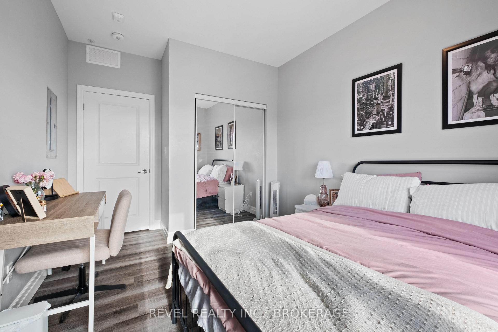 Photo 8 of Unit 404, 501 Frontenac Street, Kingston, East of Sir John A. Blvd — HOMEH