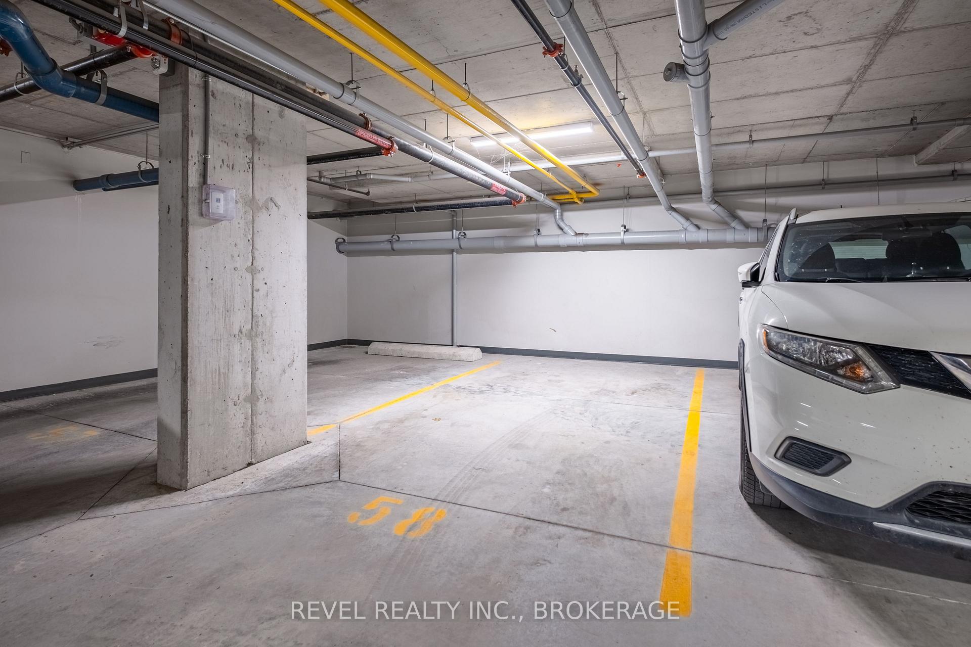 Photo 17 of Unit 404, 501 Frontenac Street, Kingston, East of Sir John A. Blvd — HOMEH