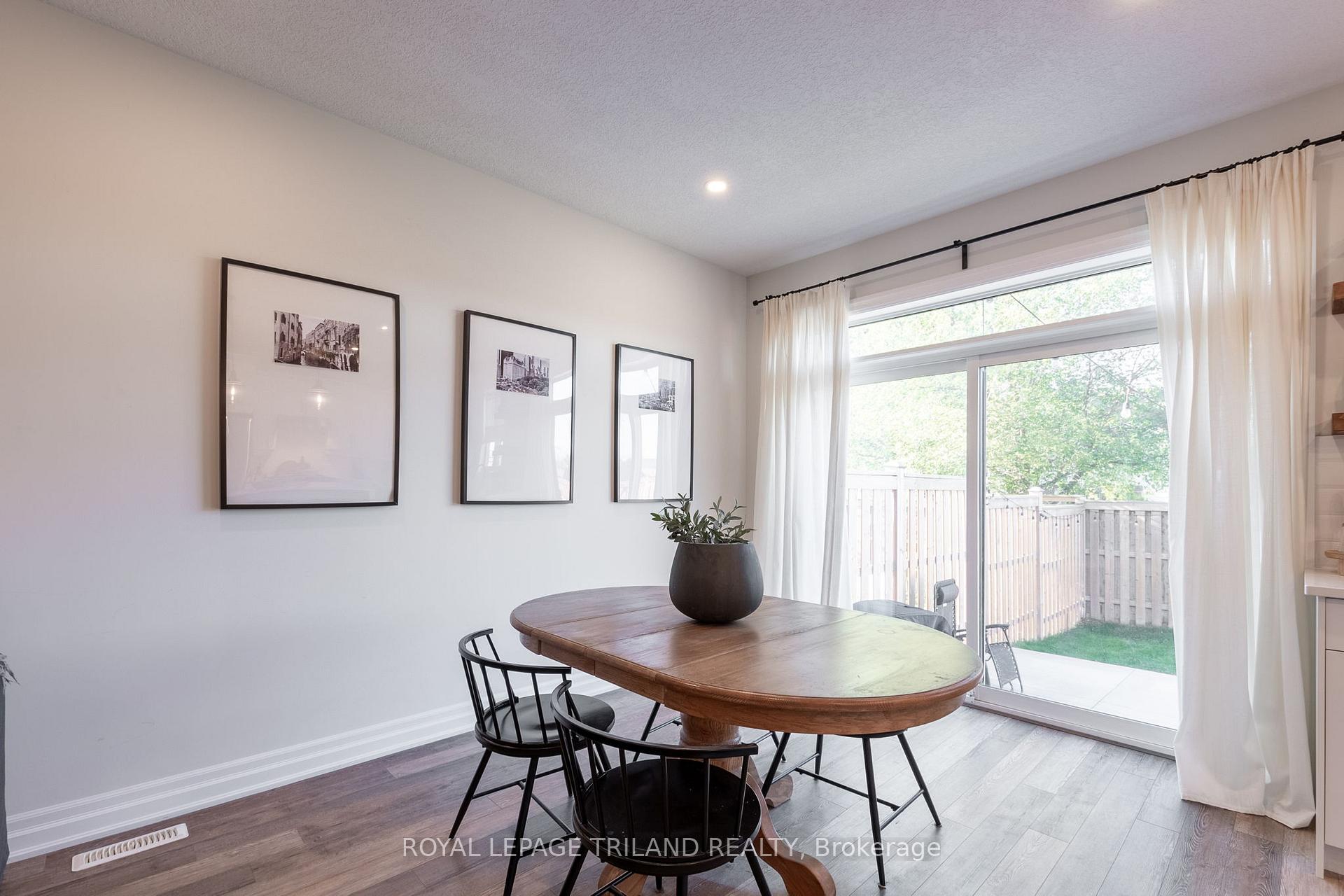 Photo 9 of Unit 407, 9861 Glendon Drive, Middlesex Centre, Rural Middlesex Centre — HOMEH