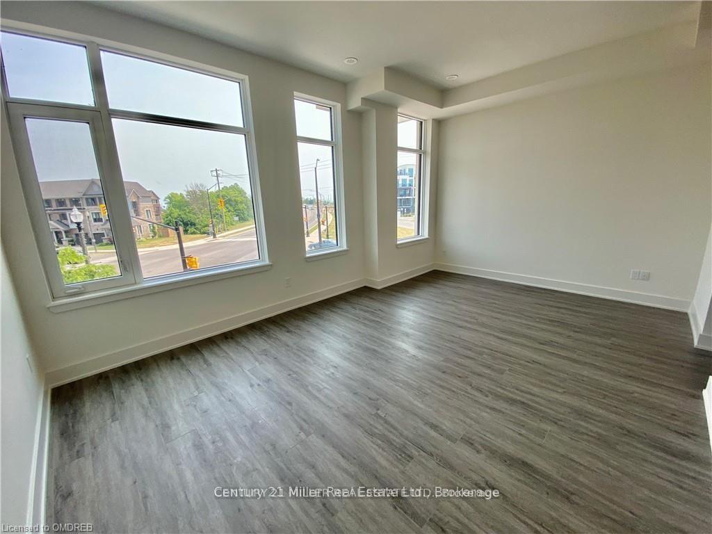 Photo 8 of Unit 20, 6 Andres, Grimsby, Grimsby Beach — HOMEH
