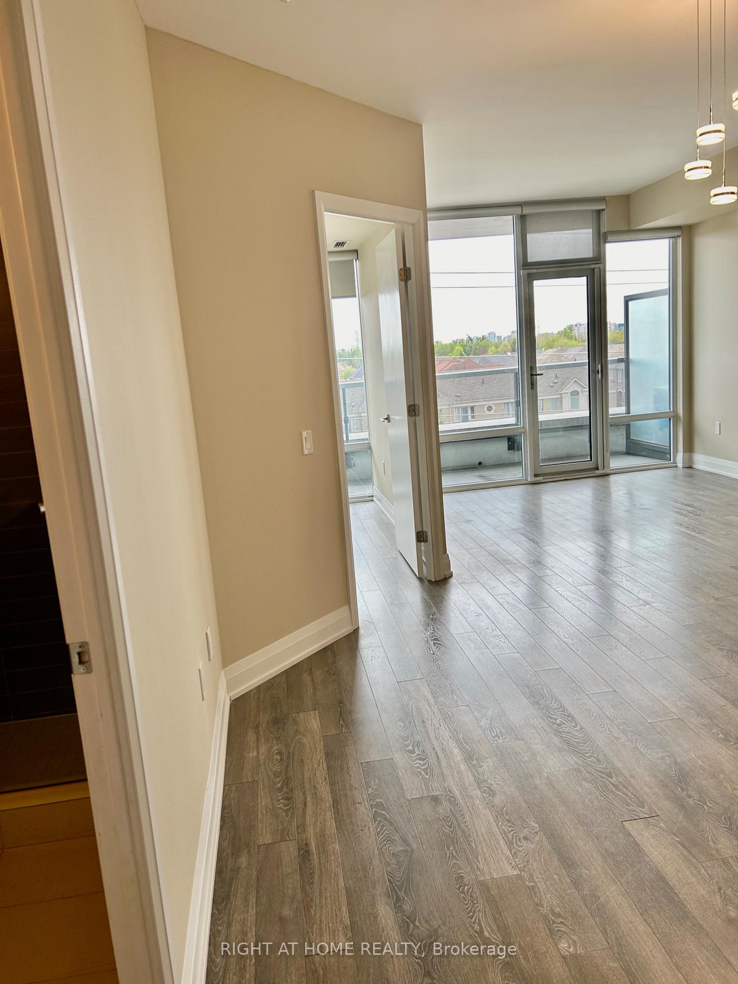 Photo 10 of Unit #511, 4800 Highway 7, Vaughan, East Woodbridge — HOMEH