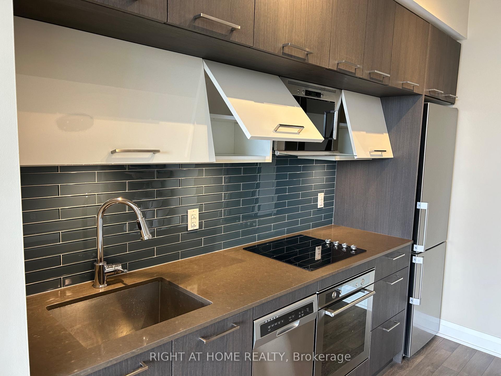 Photo 12 of Unit #511, 4800 Highway 7, Vaughan, East Woodbridge — HOMEH
