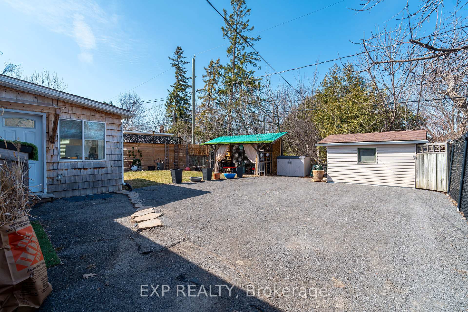 Photo 38 of 899 Pleasant Park Road, Ottawa, Elmvale Acres — HOMEH