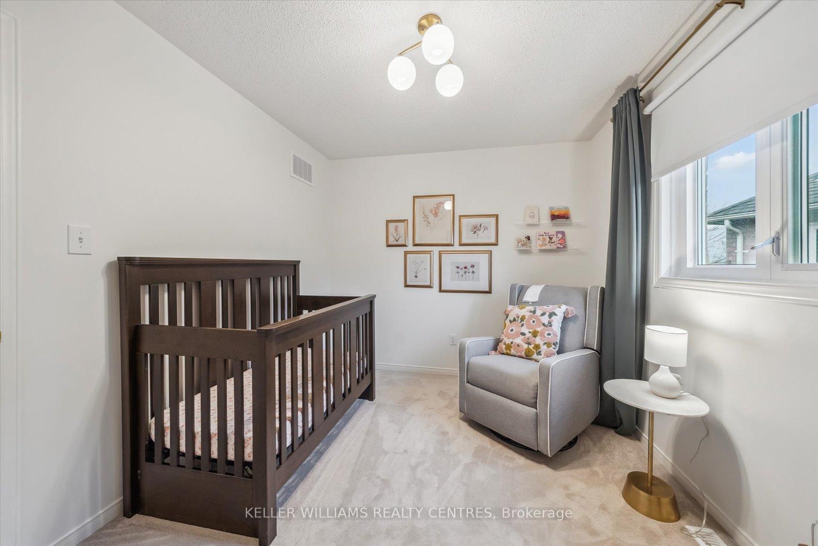 Photo 14 of 126 Primeau Drive, Aurora, Aurora Grove — HOMEH
