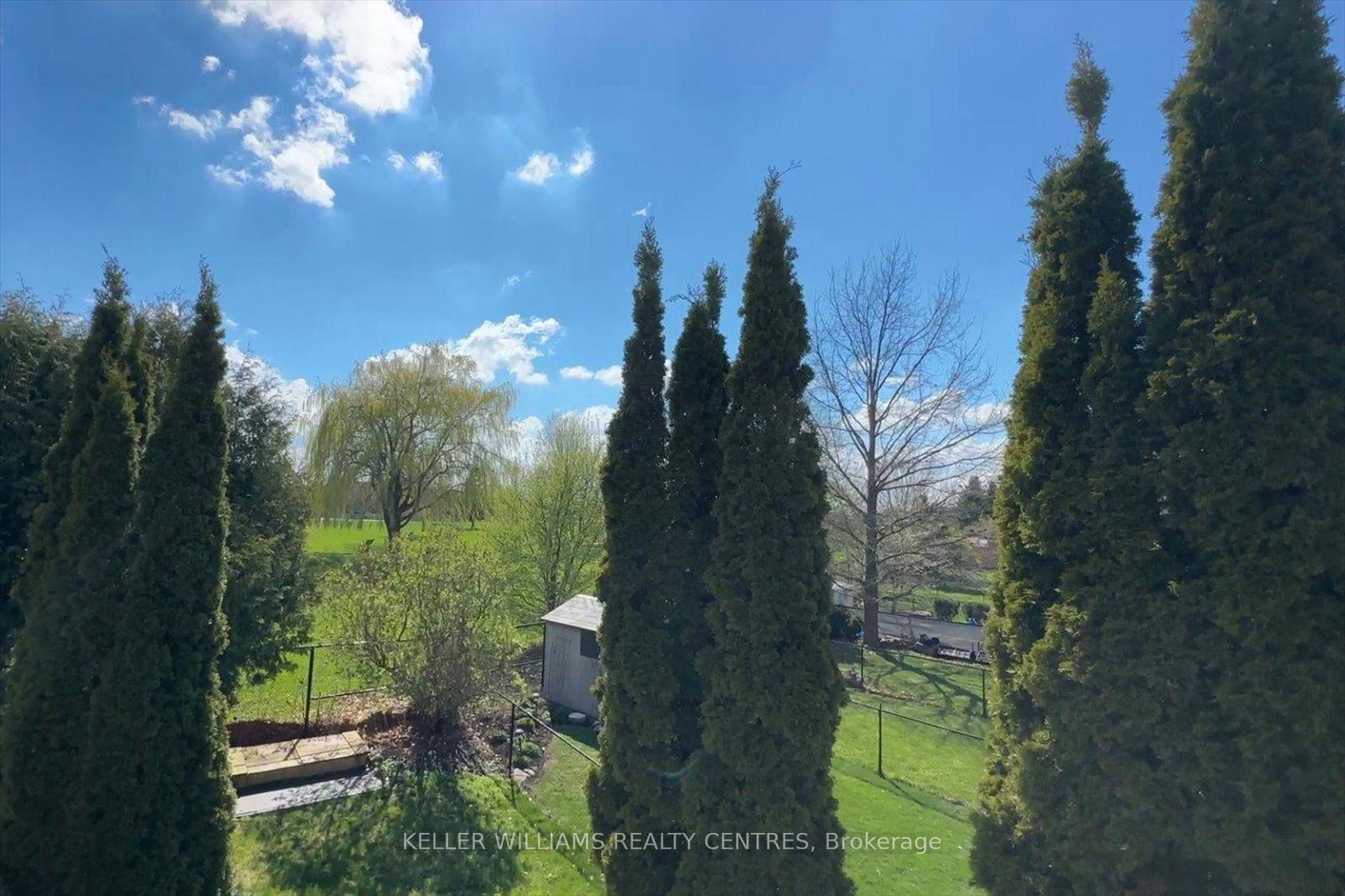 Photo 18 of 126 Primeau Drive, Aurora, Aurora Grove — HOMEH