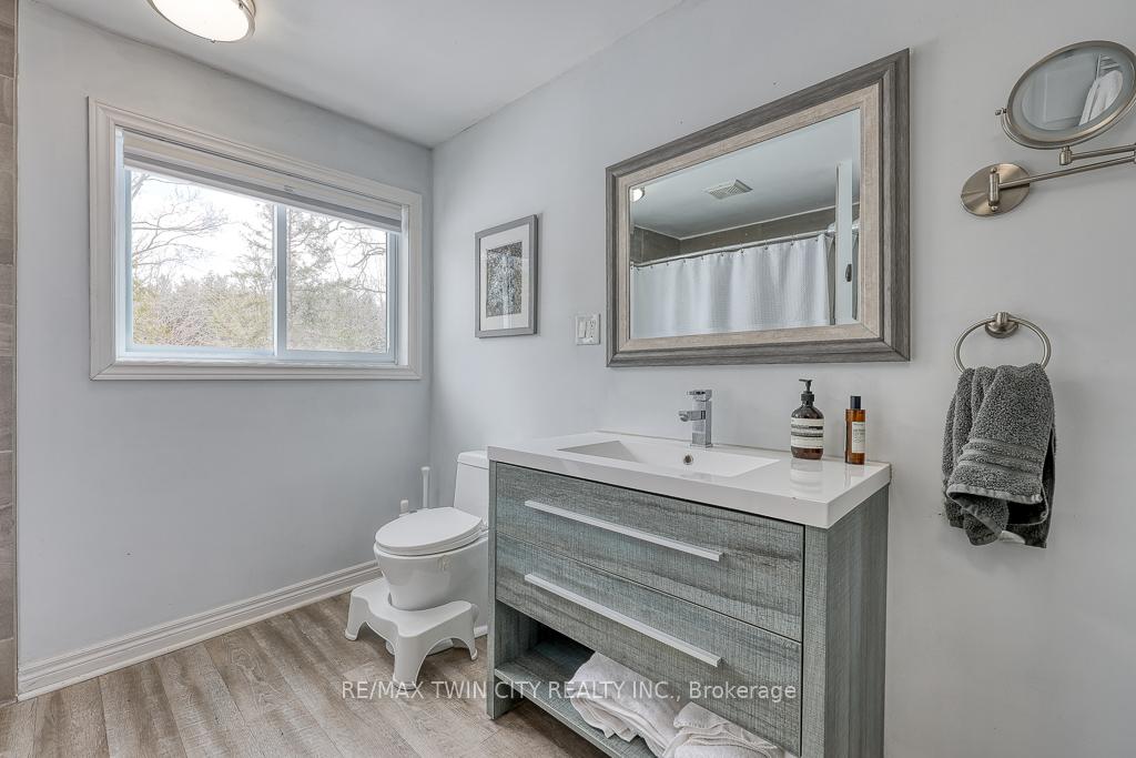 Photo 18 of 395 Holmes Street, Central Huron, Goderich — HOMEH