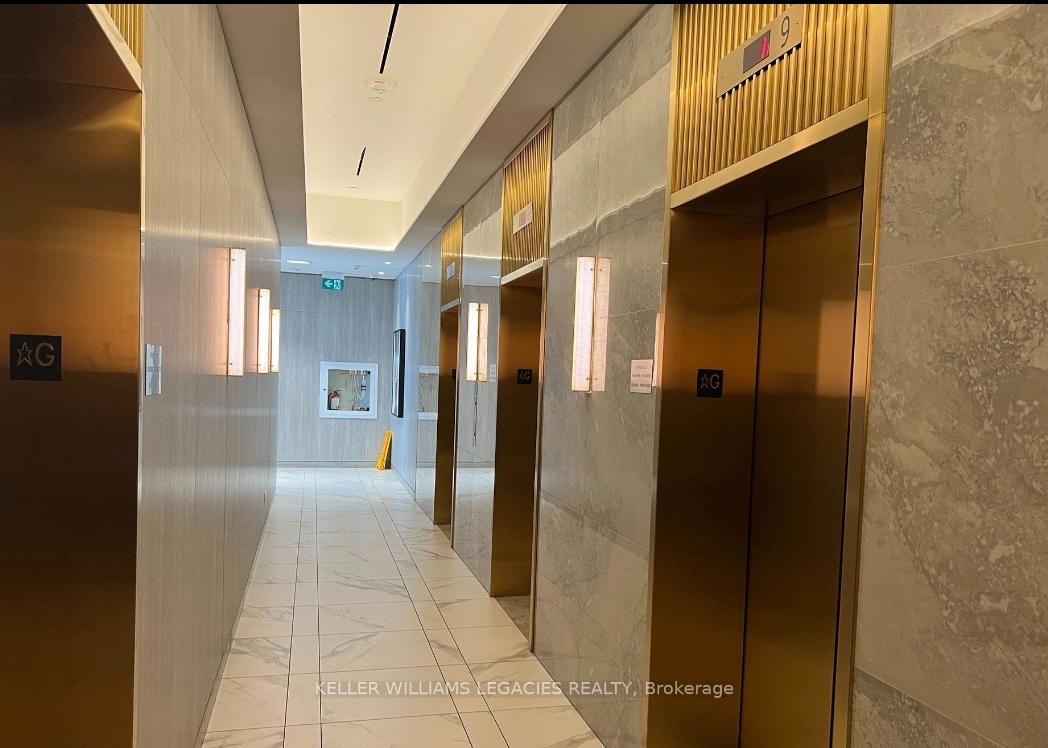 Photo 5 of Unit 1107, 5 Buttermill Avenue, Vaughan, Vaughan Corporate Centre — HOMEH