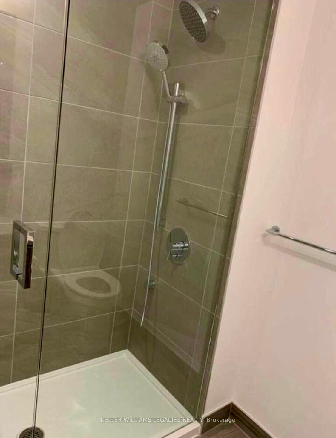 Photo 13 of Unit 1107, 5 Buttermill Avenue, Vaughan, Vaughan Corporate Centre — HOMEH