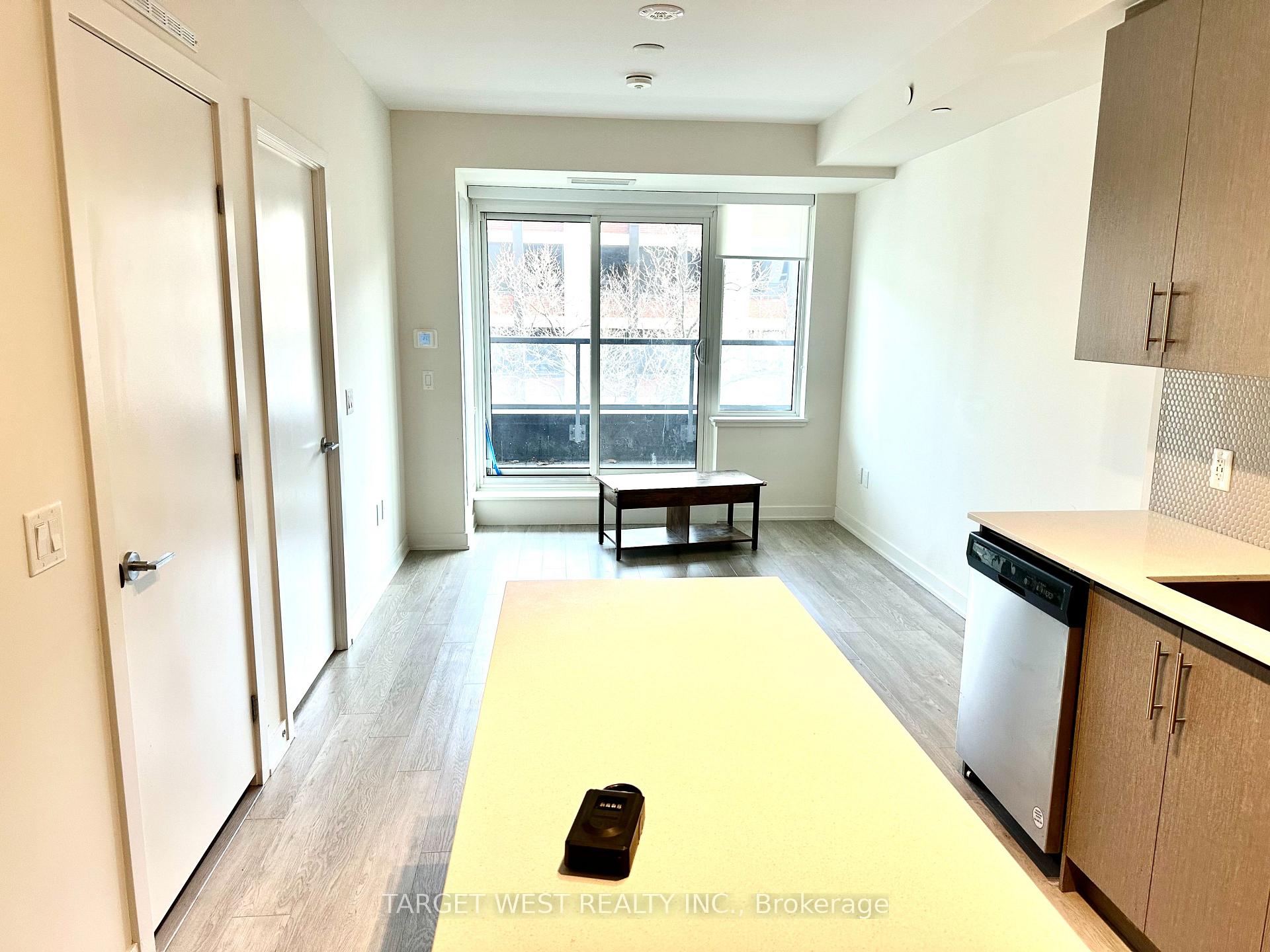 Photo 8 of Unit 421, 212 King William Street E, Hamilton, Beasley — HOMEH