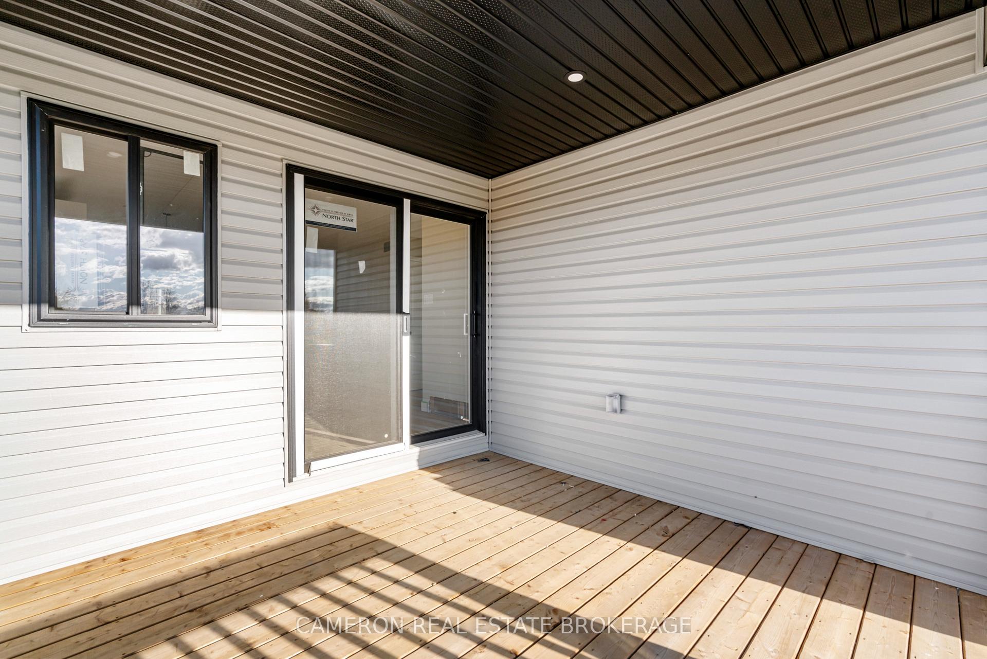 Photo 4 of 3166 Mauricy Street, Cornwall — HOMEH
