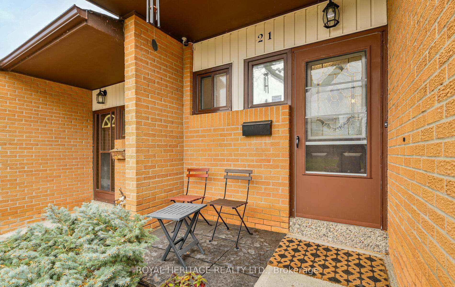 Photo 5 of Unit 21, 765 Oklahoma Drive E, Pickering, West Shore — HOMEH