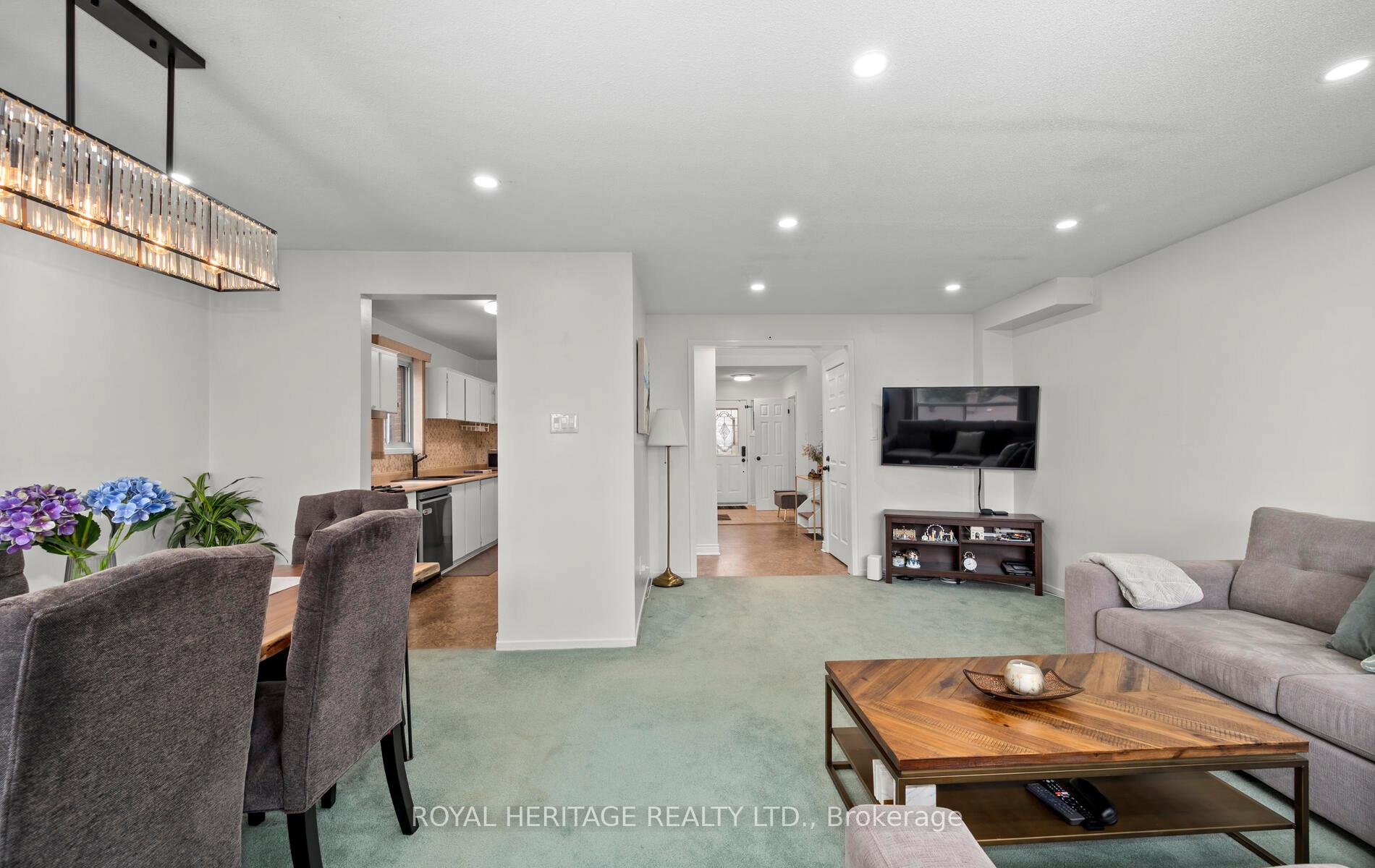 Photo 14 of Unit 21, 765 Oklahoma Drive E, Pickering, West Shore — HOMEH