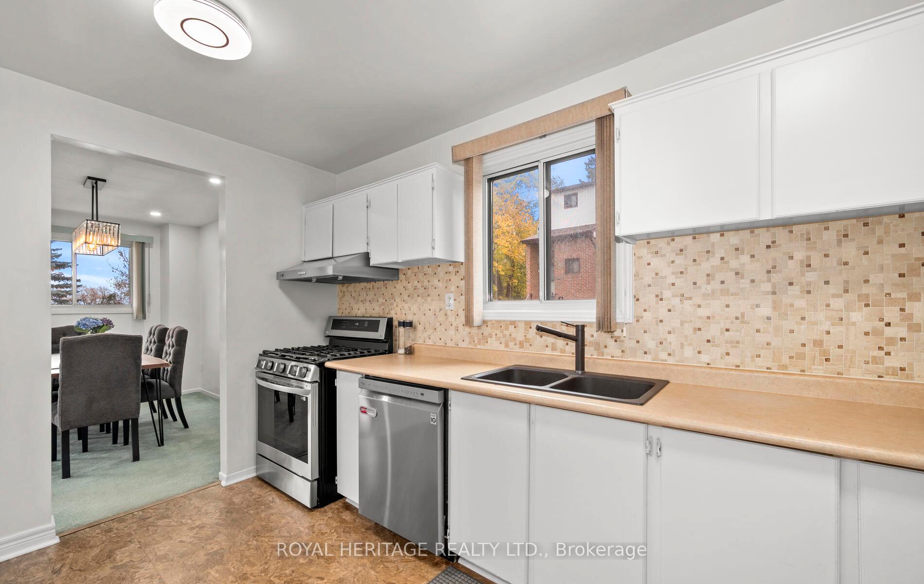 Photo 19 of Unit 21, 765 Oklahoma Drive E, Pickering, West Shore — HOMEH