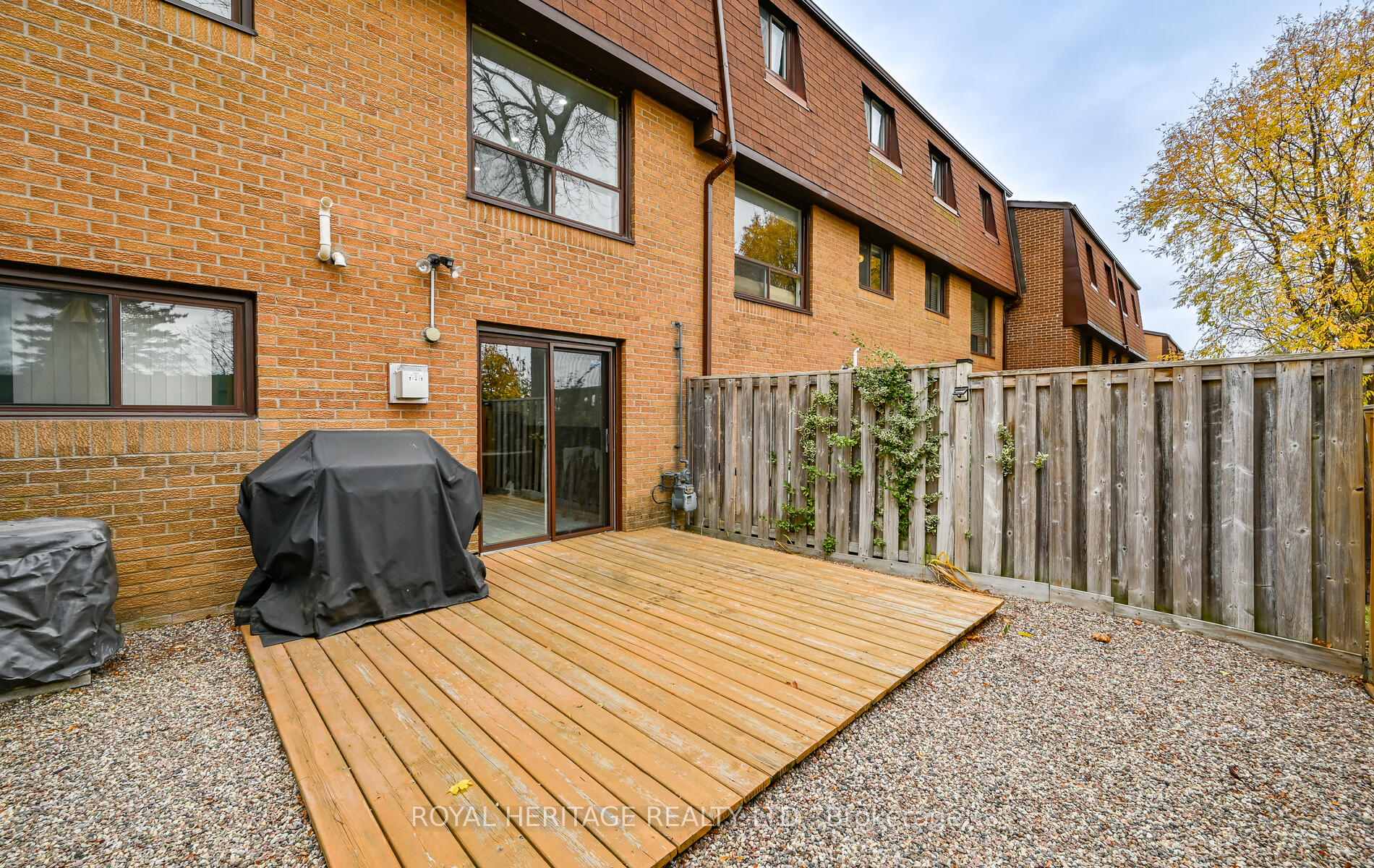 Photo 33 of Unit 21, 765 Oklahoma Drive E, Pickering, West Shore — HOMEH