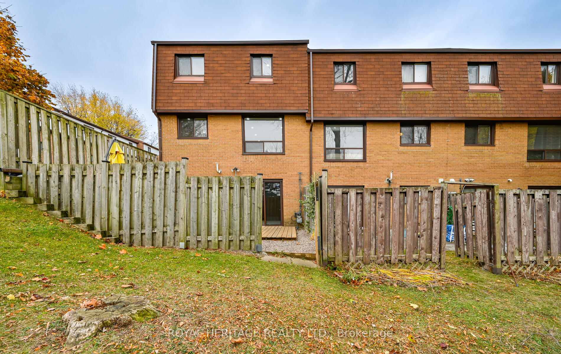 Photo 37 of Unit 21, 765 Oklahoma Drive E, Pickering, West Shore — HOMEH