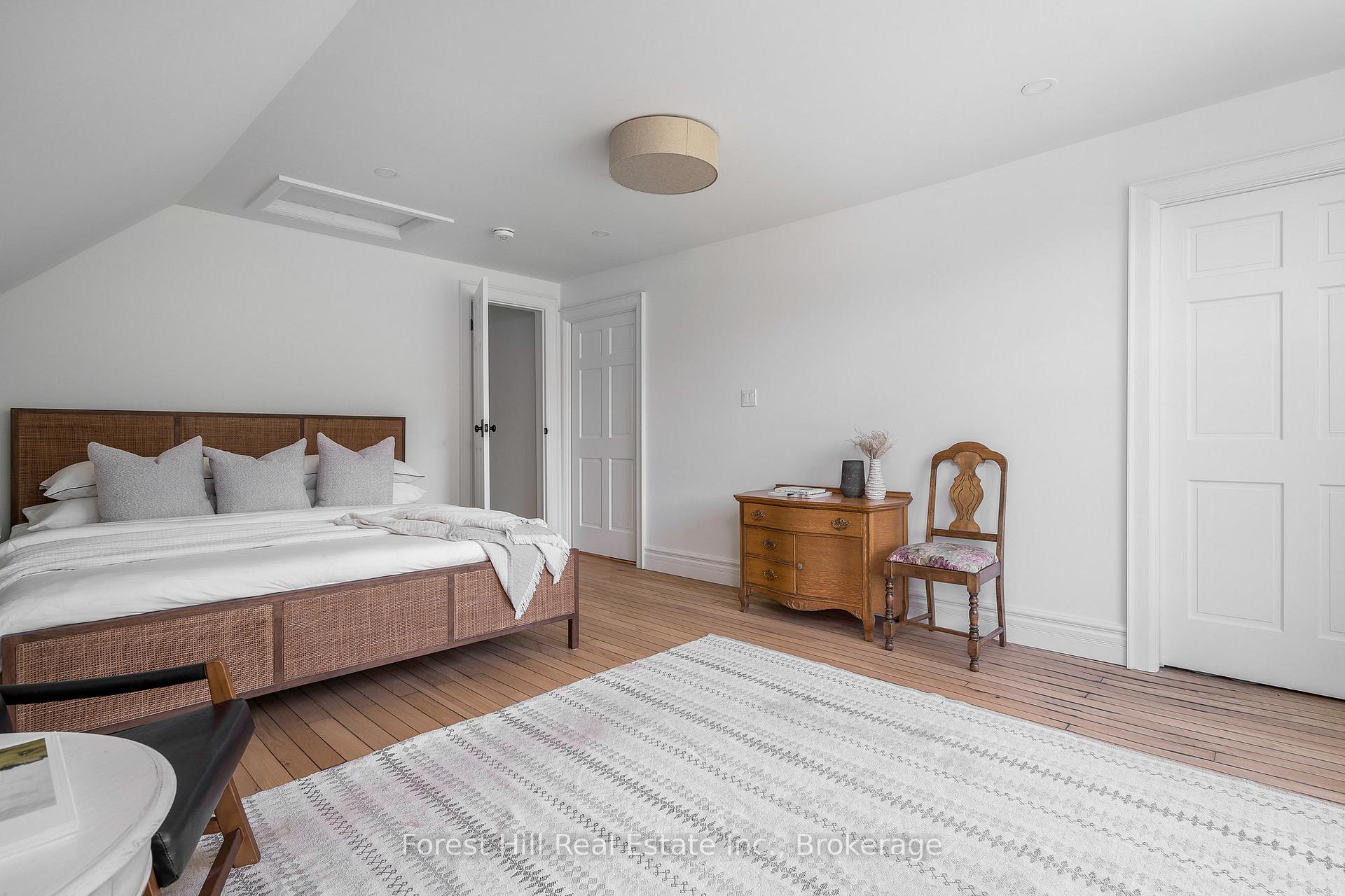 Photo 23 of 555262 6th Line, Blue Mountains — HOMEH