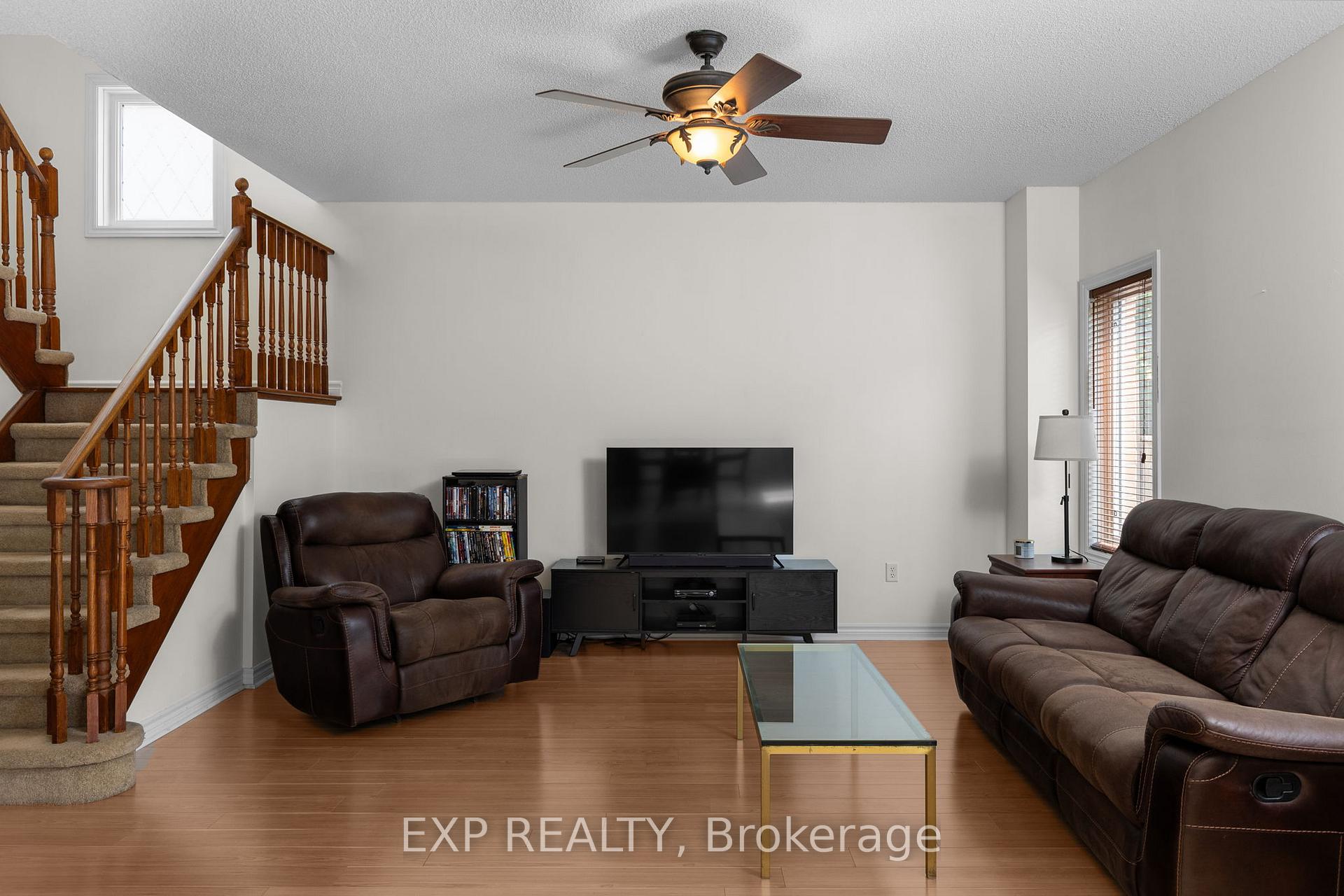 Photo 17 of 21 McIntyre Drive, Barrie, Ardagh — HOMEH