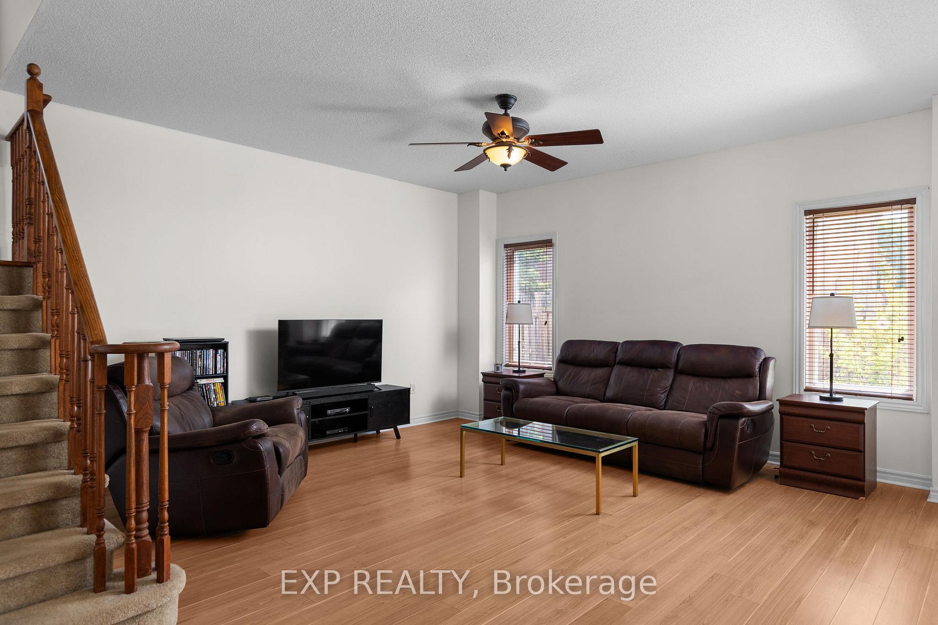 Photo 11 of 21 McIntyre Drive, Barrie, Ardagh — HOMEH